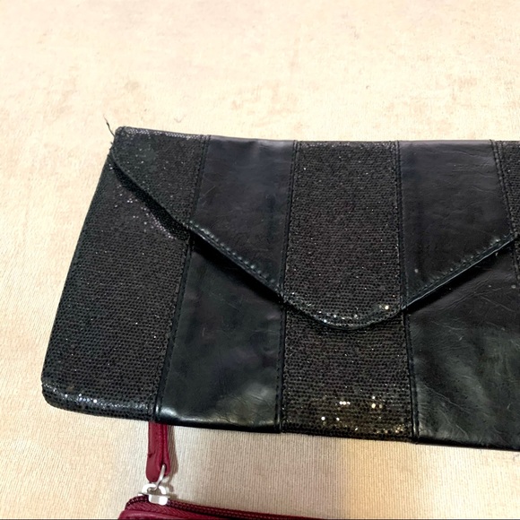 Two | ion color brilliance | flap/zip | clutches - Picture 4 of 6